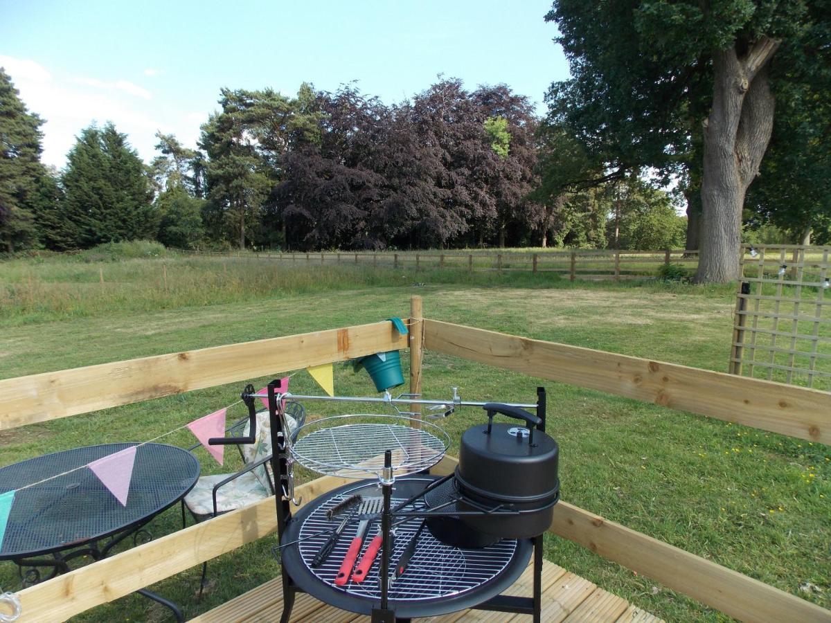 Hope Cottage Bell Tent Retreat Ashbourne  Exteriör bild