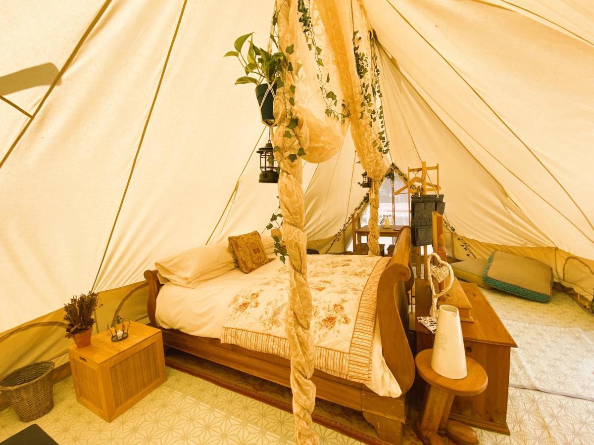 Hope Cottage Bell Tent Retreat Ashbourne  Exteriör bild
